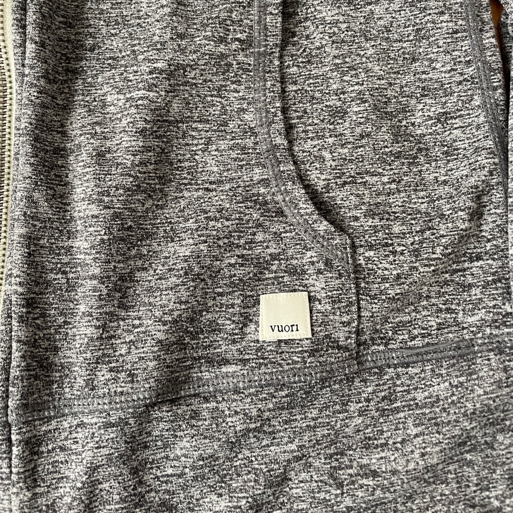 Vuori Women's Heather Gray Full-Zip Halo preforms Hoodie with Drawstrings sz XS - Picture 7 of 10